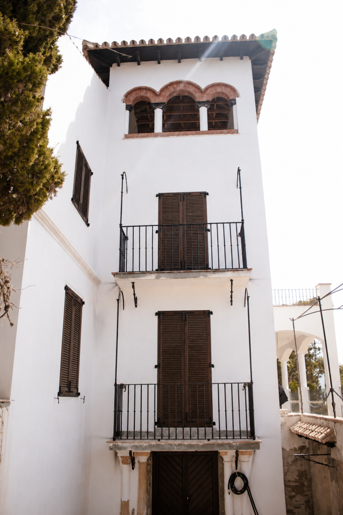 Replanteo de hueco existente para fabricación de puerta a medida